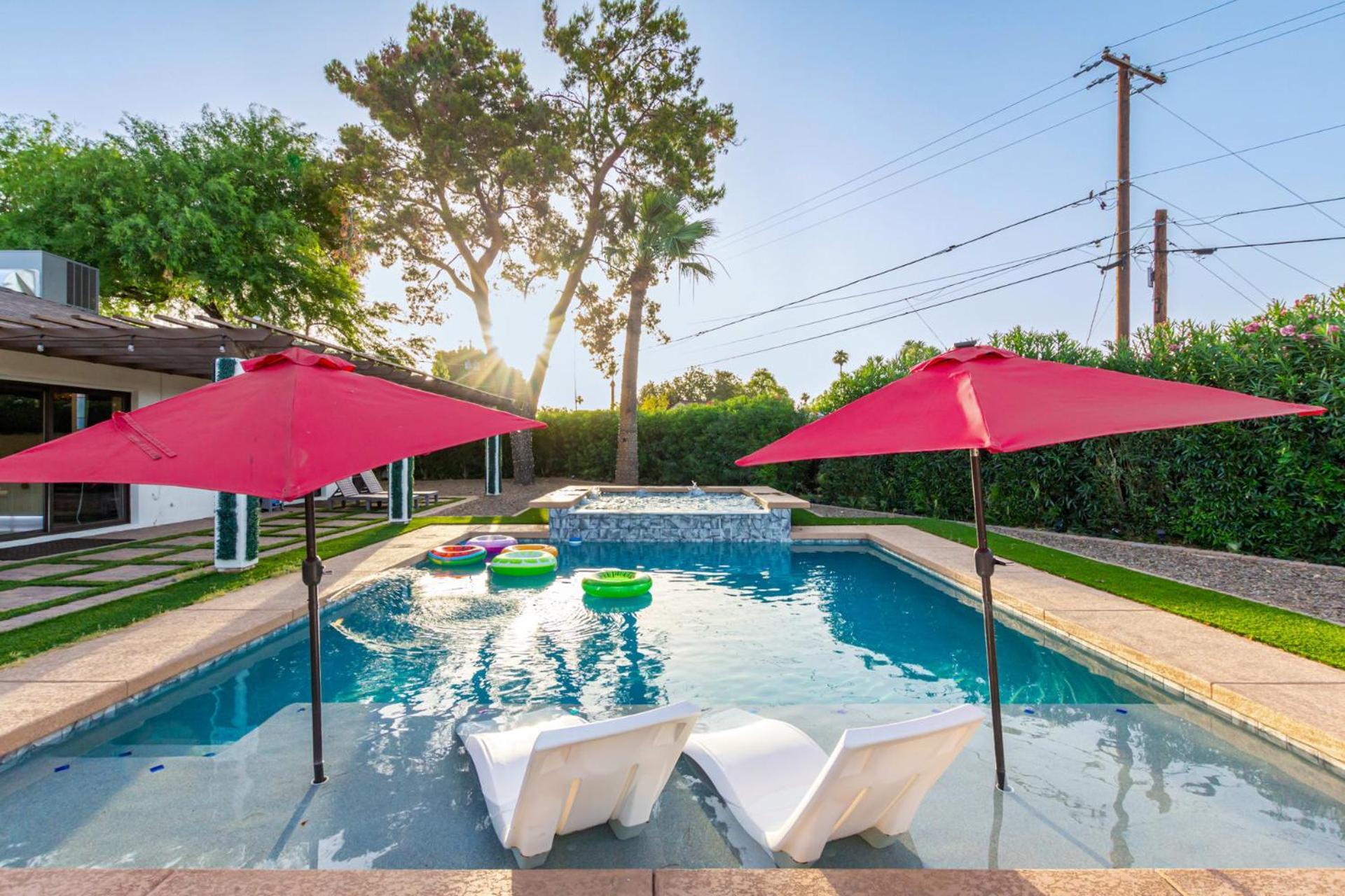 New Windsor Modern Retreat Pool Volleyball Scottsdale